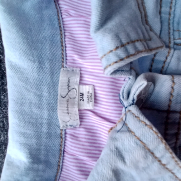 Jessica Simpson size 24M - Picture 3 of 3